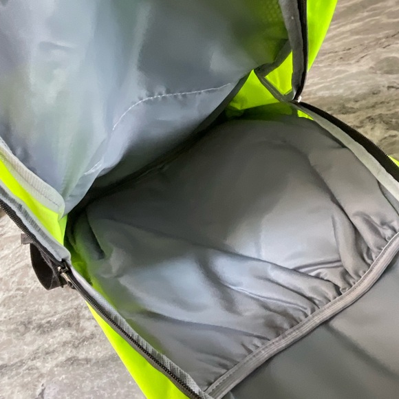 Fuel Escape hi-visibility backpack - Picture 7 of 8